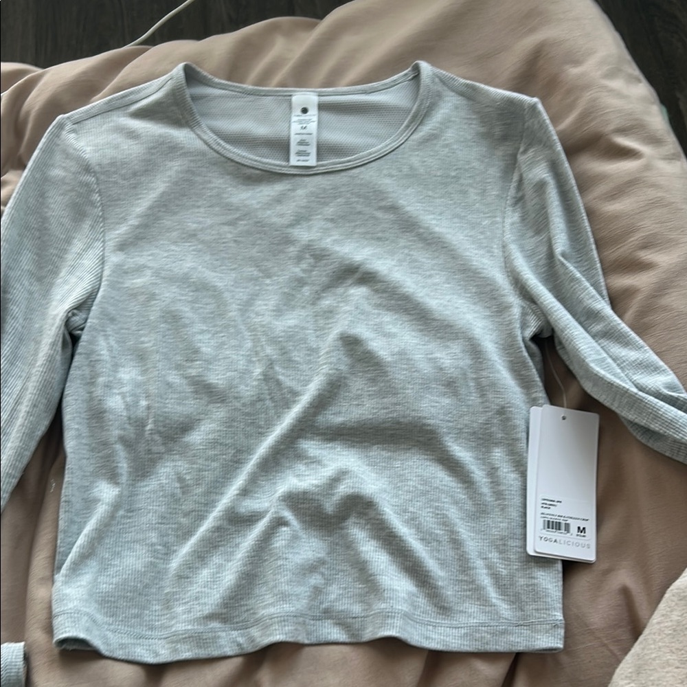 Yogalicious Light Gray Long Sleeve Tee